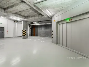 Pronájem bytu 3+kk, Praha, Plzeňská, 100 m2