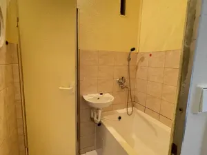 Pronájem bytu 1+1, Ostrava - Poruba, Vincence Makovského, 38 m2