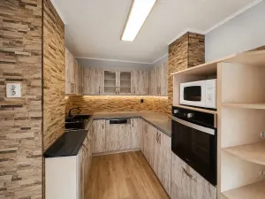 Prodej vícegeneračního domu, Svárov, 280 m2