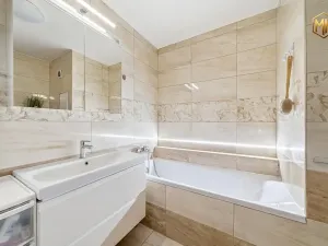 Prodej bytu 3+1, Olomouc, Heyrovského, 65 m2