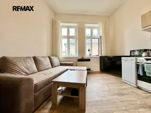Prodej činžovního domu, Hlinsko, Poděbradovo náměstí, 333 m2