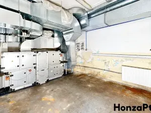 Prodej kanceláře, Praha - Libeň, Střížkovská, 511 m2