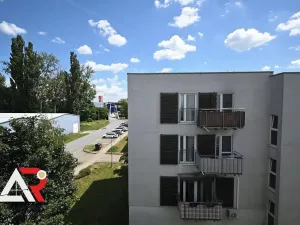 Pronájem bytu 1+kk, Brno, Vomáčkova, 39 m2