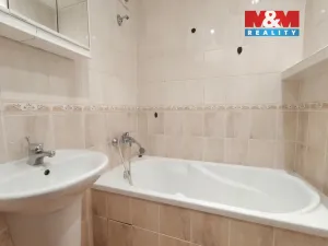 Pronájem bytu 2+1, Orlová - Lutyně, Kpt. Jaroše, 53 m2