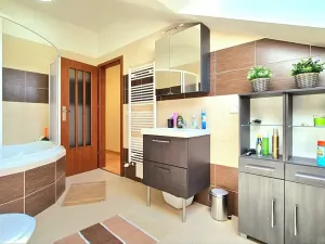 Prodej rodinného domu, Stehelčeves, V. Poláka, 140 m2