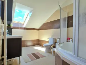 Prodej rodinného domu, Stehelčeves, V. Poláka, 140 m2