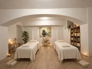 Pronájem skladu, Praha - Strašnice, Saratovská, 130 m2