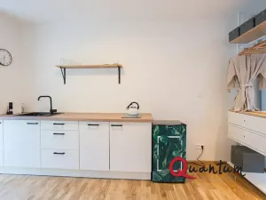 Pronájem bytu 1+kk, Praha - Smíchov, Grafická, 35 m2
