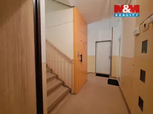 Pronájem bytu 2+1, Chomutov, Kostnická, 62 m2