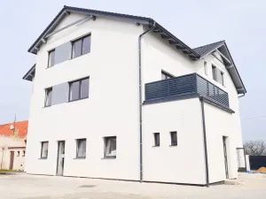 Pronájem bytu 2+kk, Kostelec nad Černými lesy, Pražská, 65 m2