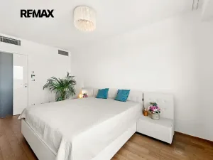 Pronájem bytu 2+kk, Praha - Žižkov, Olšanská, 71 m2