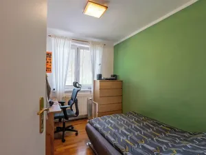 Dražba bytu 4+1, Zeleneč, Mstětická, 96 m2
