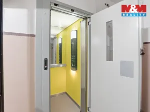 Prodej bytu 2+1, Kralupy nad Vltavou - Lobeček, Krakovská, 40 m2
