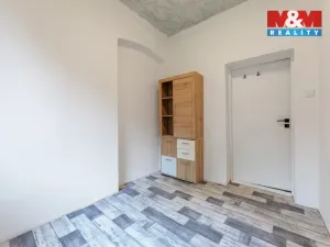 Pronájem bytu 2+1, Karlovy Vary, 1. máje, 55 m2