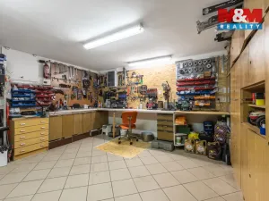 Prodej rodinného domu, Hovorany, 262 m2