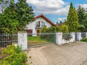 Prodej rodinného domu, Zvole, Březovská, 244 m2