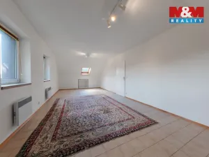 Prodej rodinného domu, Karlovy Vary - Hůrky, 250 m2