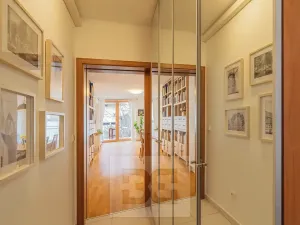Prodej bytu 3+kk, Praha - Kobylisy, 70 m2