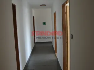 Pronájem výrobních prostor, Neurazy, 273 m2