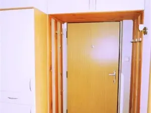 Pronájem bytu 3+1, Praha - Košíře, Naskové, 81 m2