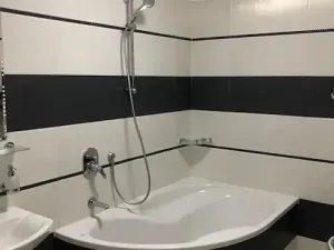 Pronájem bytu 2+1, Frýdek-Místek, Viléma Závady, 60 m2