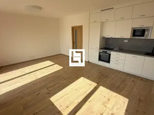 Prodej bytu 3+kk, Ostrava, Hasičská, 72 m2