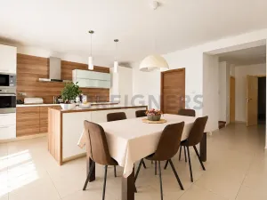 Pronájem rodinného domu, Křenovice, Široká, 210 m2