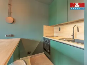 Pronájem bytu 1+kk, Praha - Modřany, Pertoldova, 32 m2