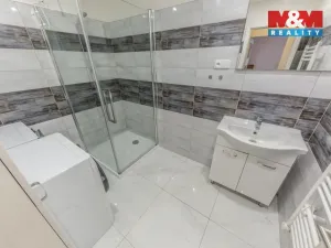 Prodej bytu 3+1, Mělník, Dykova, 74 m2
