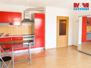 Pronájem bytu 1+kk, Praha - Horní Měcholupy, Boloňská, 33 m2