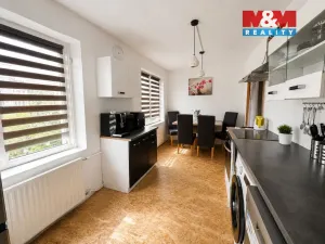 Prodej rodinného domu, Mimoň - Mimoň I, Tyršovo náměstí, 134 m2