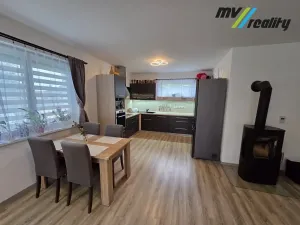 Pronájem rodinného domu, Jiřice, 120 m2