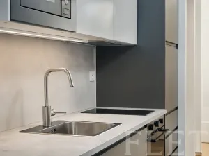 Pronájem bytu 1+kk, Praha - Karlín, Křižíkova, 22 m2