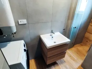Prodej bytu 3+1, Luká, 70 m2
