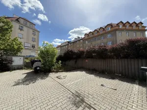 Prodej bytu 3+kk, Praha - Vysočany, Skloněná, 74 m2