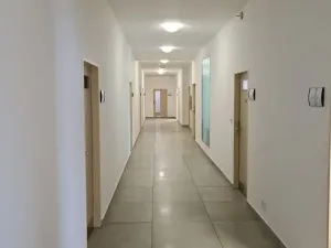 Pronájem kanceláře, Zlín, 28 m2