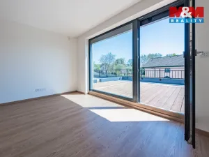 Prodej rodinného domu, Velké Popovice, 201 m2