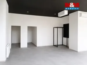 Pronájem obchodního prostoru, Děčín - Děčín IV-Podmokly, Zbrojnická, 140 m2