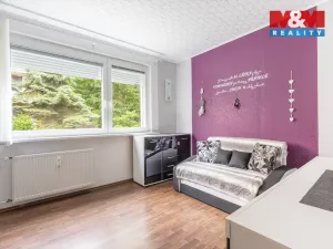 Prodej bytu 4+1, Nový Bor, Horovy sady, 78 m2