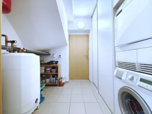 Prodej rodinného domu, Nový Vestec, U Tří Cest, 224 m2