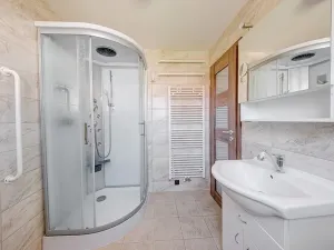 Dražba bytu 4+kk, Úvaly, Kollárova, 94 m2