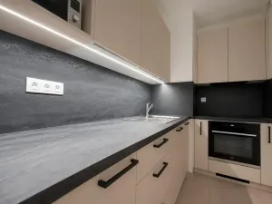 Pronájem bytu 2+kk, Praha - Hloubětín, Poděbradská, 52 m2