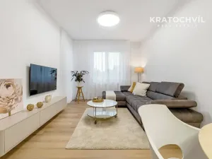 Prodej bytu 2+kk, Vestec, U Strouhy, 41 m2