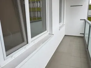 Pronájem bytu 2+kk, Praha - Vršovice, Vršovická, 52 m2