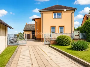 Prodej rodinného domu, Třebnouševes, 400 m2