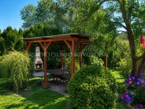 Prodej ubytování, Číměř, 650 m2