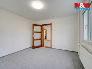 Pronájem bytu 3+1, Plzeň - Doubravka, Smrková, 70 m2
