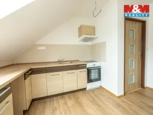 Pronájem bytu 3+1, Čečovice, 76 m2
