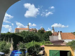 Prodej obchodního prostoru, Mikulov, Koněvova, 80 m2