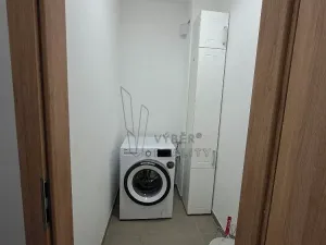 Pronájem bytu 2+kk, Praha - Uhříněves, Karla Guta, 52 m2